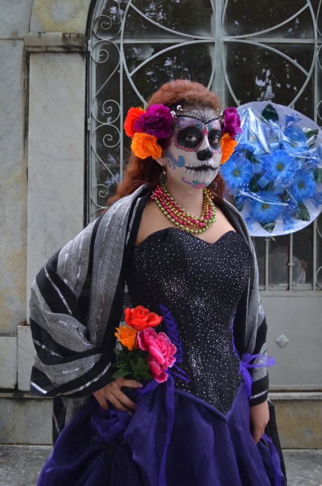 Day of the dead skeleton women