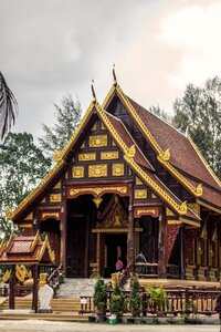 Wat tha sai measure temple