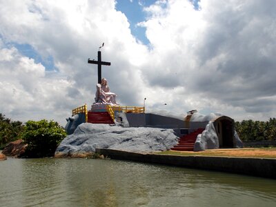 Rock renaissance sculpture