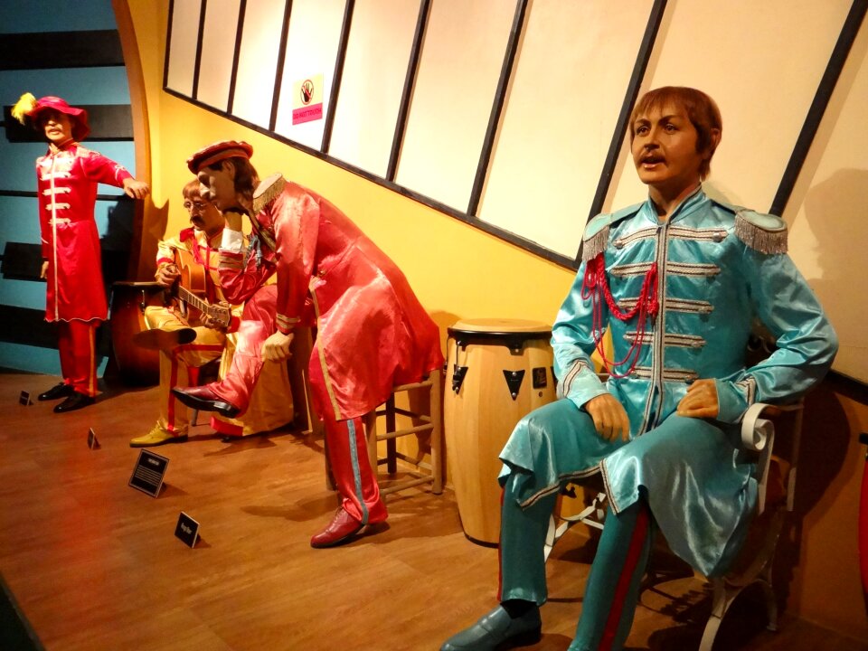 Orchestra tableau wax