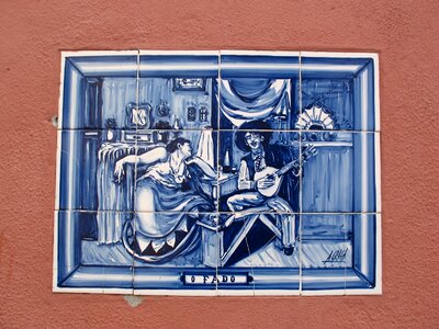 Tile fado dance