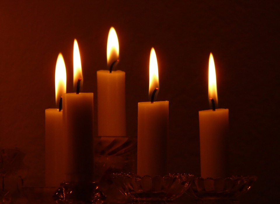 Wax candlestick wick