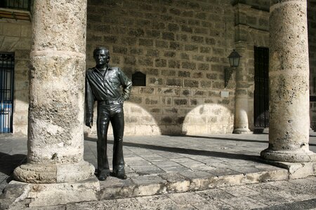 Statue figure monument