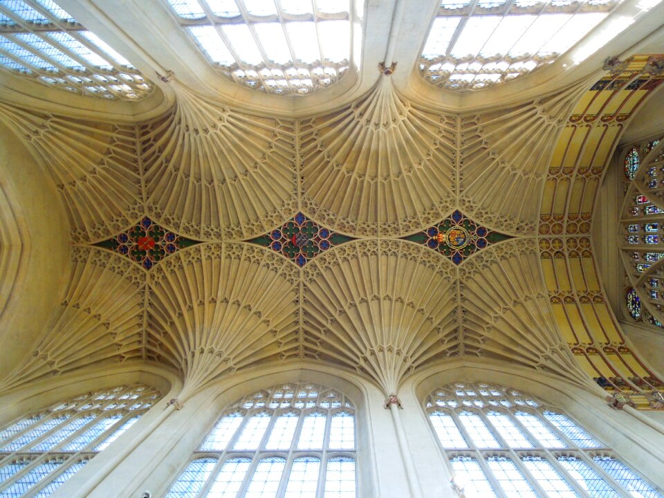 Gothic bath abbey historically