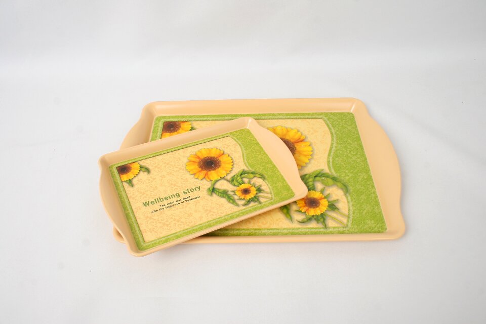 Tray sunflower serving