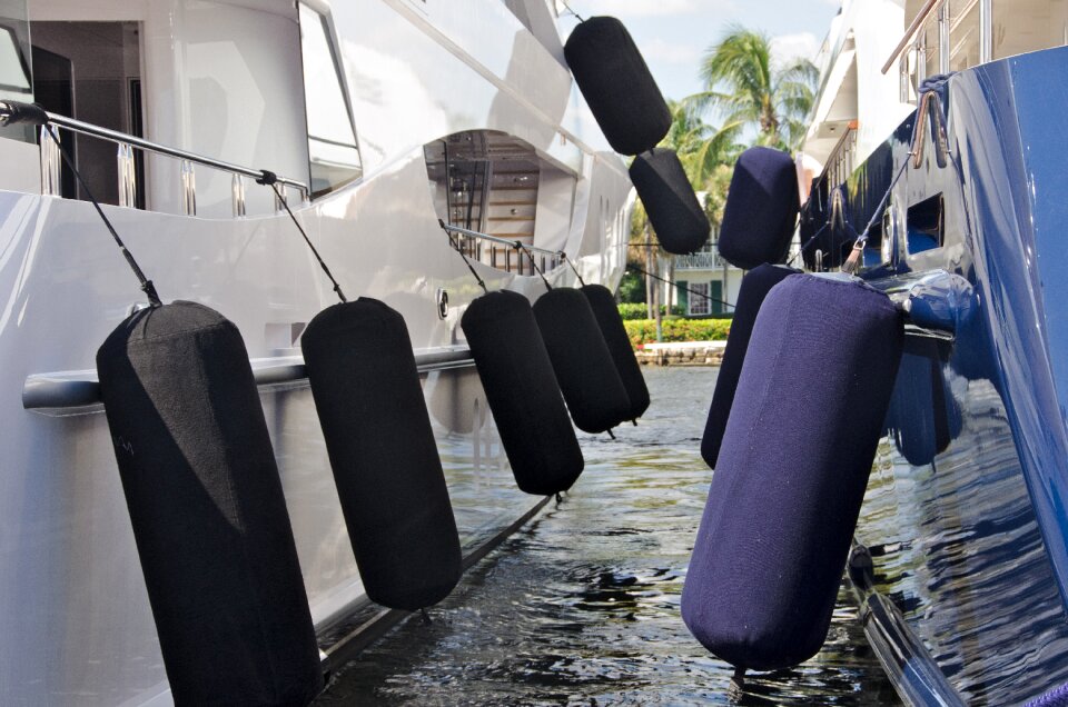 Vessel boat yachting