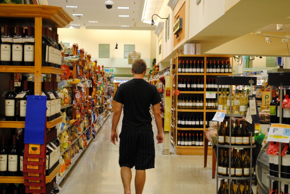 Shopping wine display