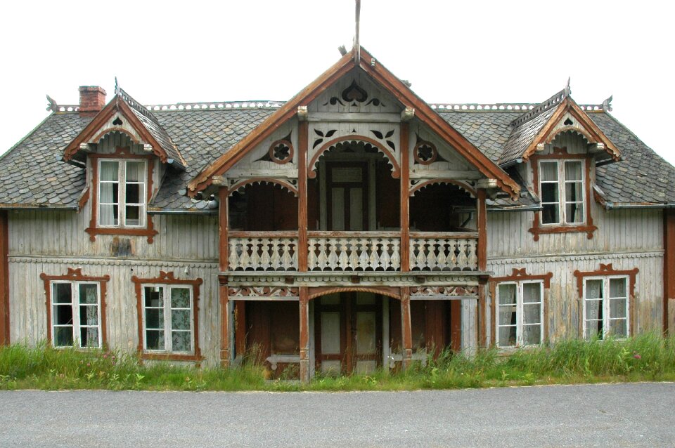 Lesja house depopulation