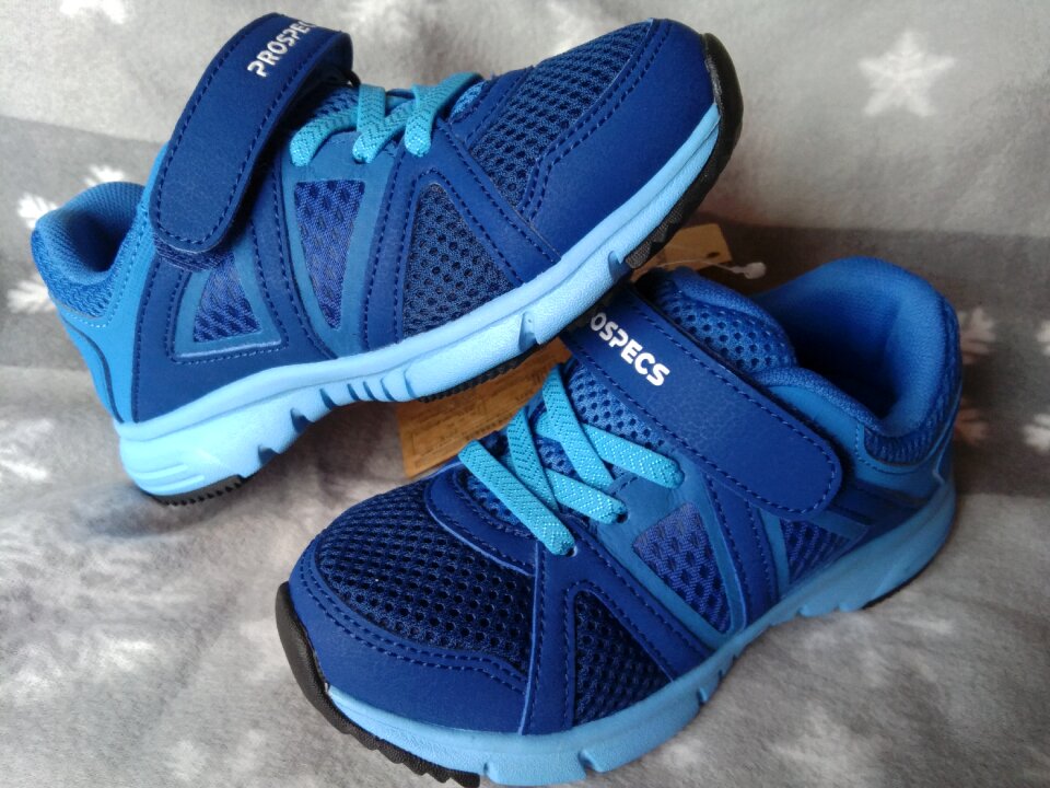 Running shoes ahdonghwa children's shoes