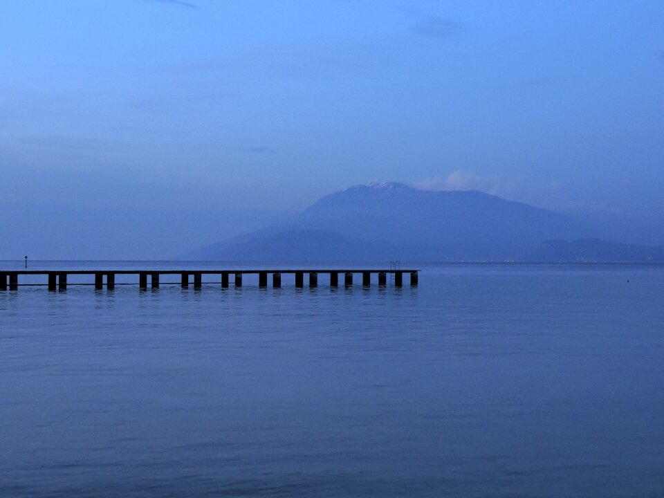 Italy lake garda sky