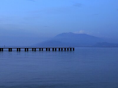 Italy lake garda sky photo