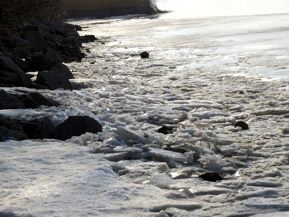 Abadszalok water frost photo