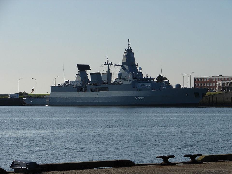 Frigate military navy