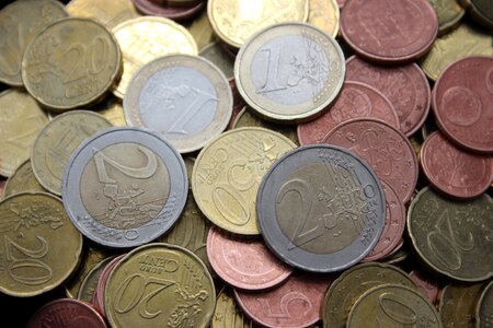 Cash currency bank