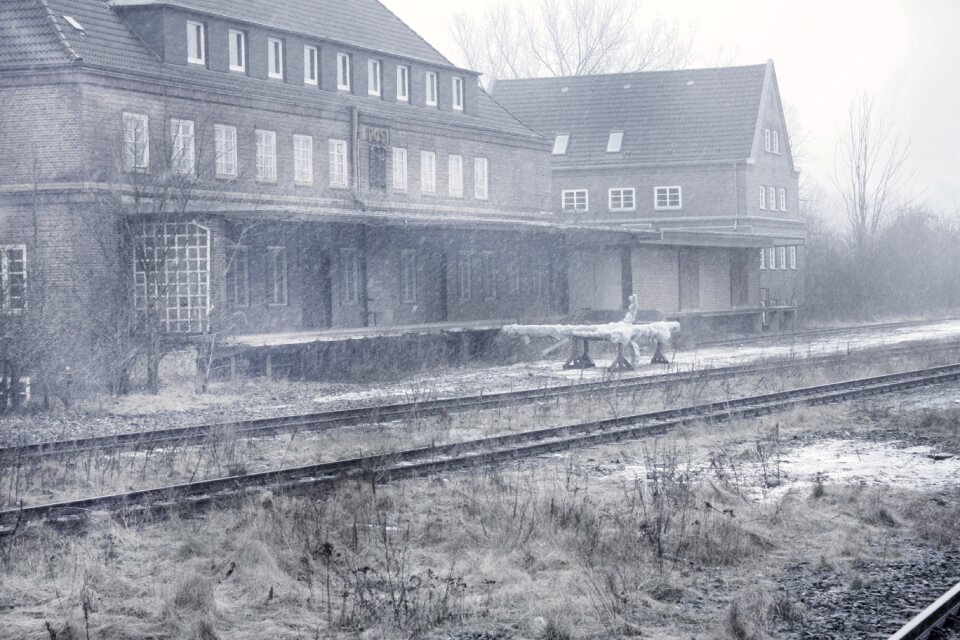 Station railway train photo