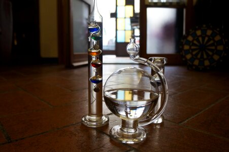 Barometer hourglass thermometer
