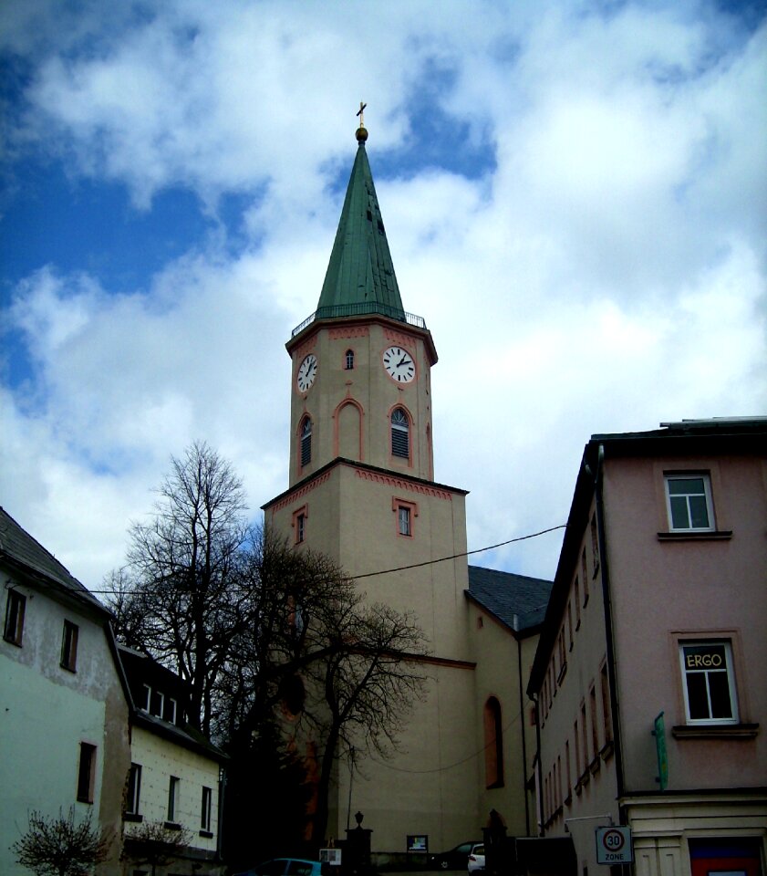 Building city steeple photo