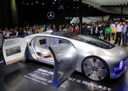 Mercedes benz f 015 shanghai auto show 2015