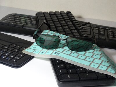 Skins gray keyboard