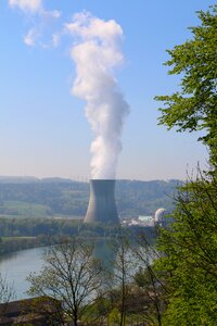 Cooling tower vapor column water vapor