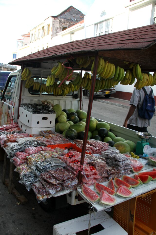 Food traditional fruits of the forest