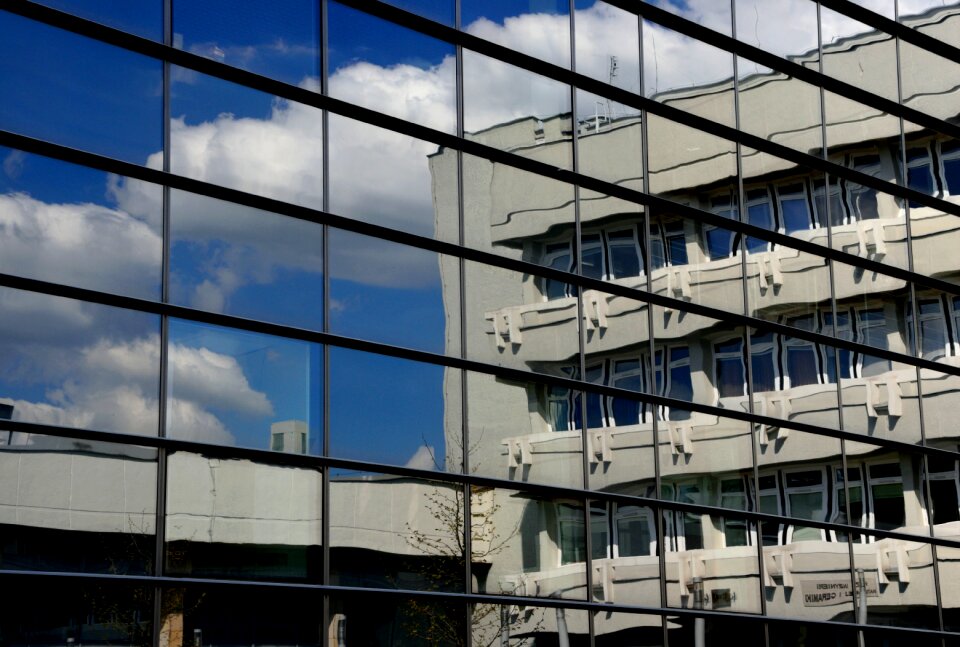 Building modern poland