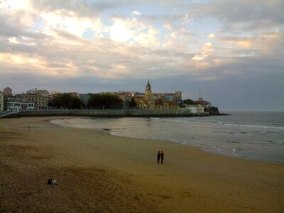 Gijón san lorenzo blue sky photo