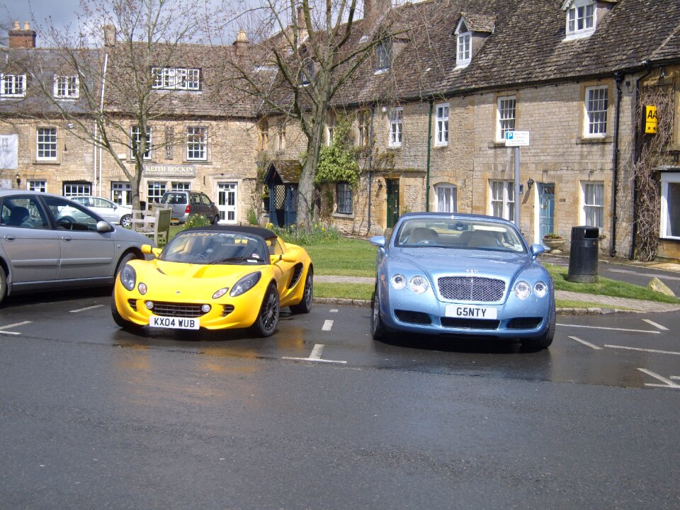 Lotus bentley