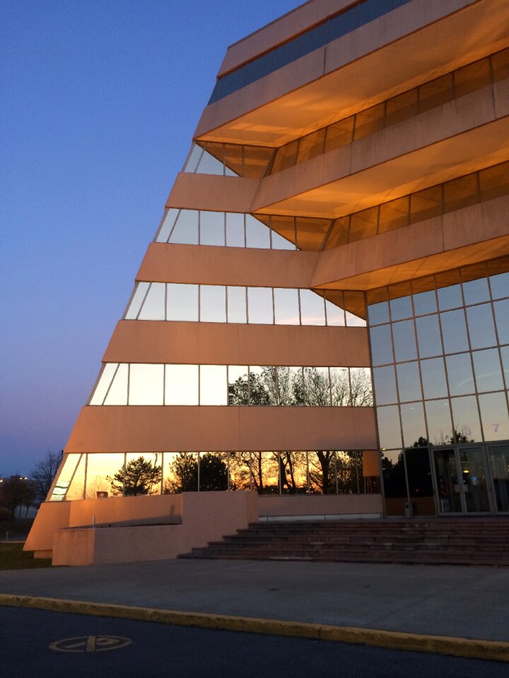 Aurora architect architecture