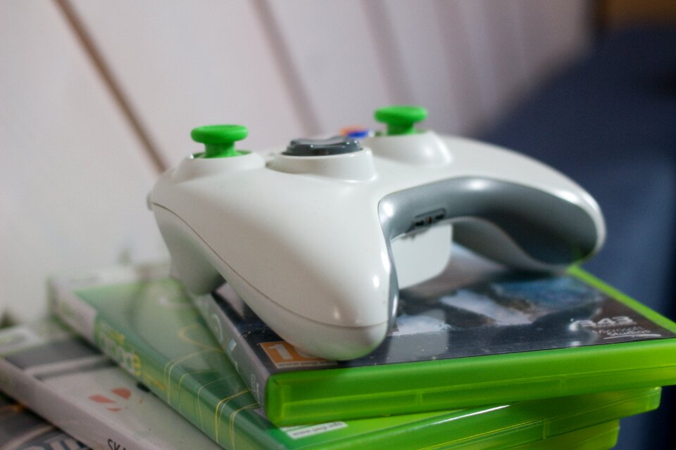Green play electronics