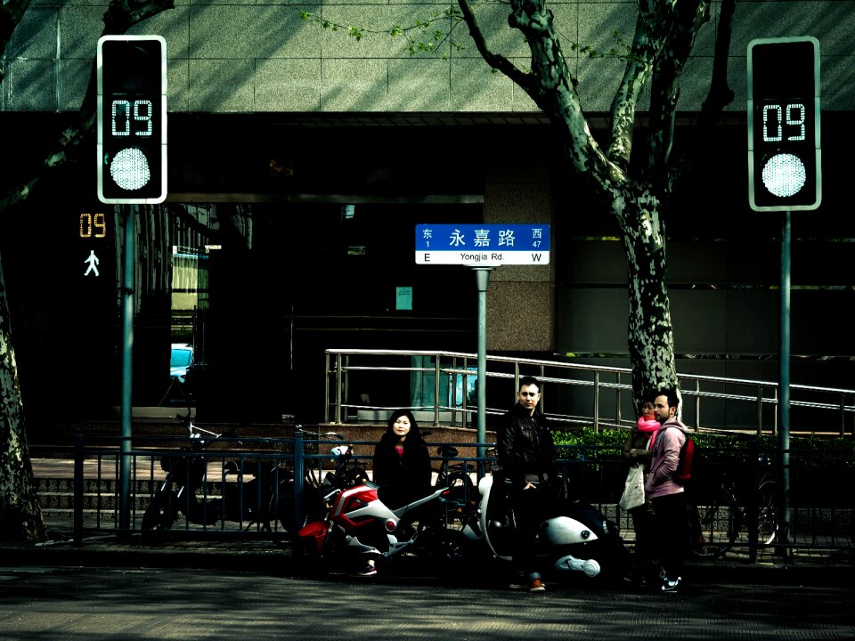 Shanghai the traffic light pedestrian crossing