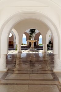 Spa columnar fountain