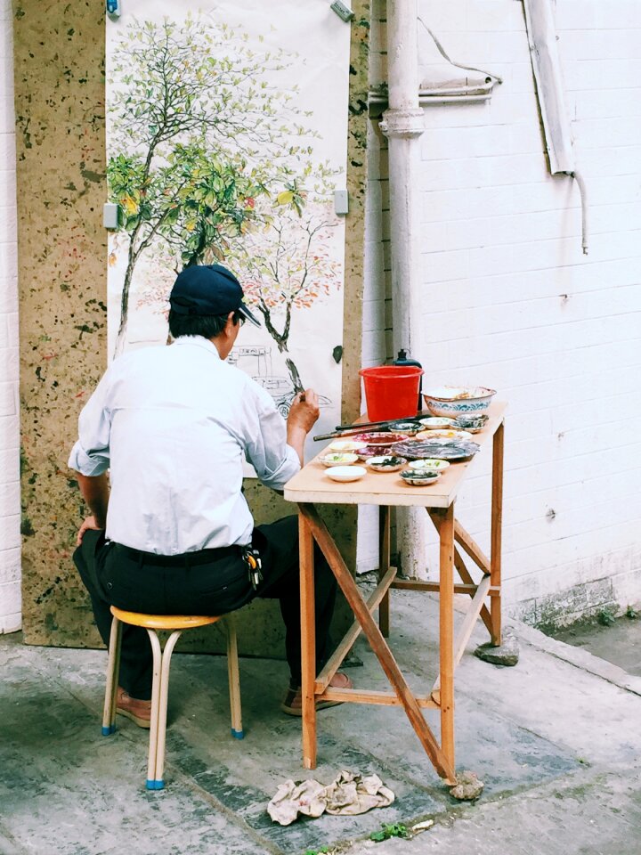 Spring painter street