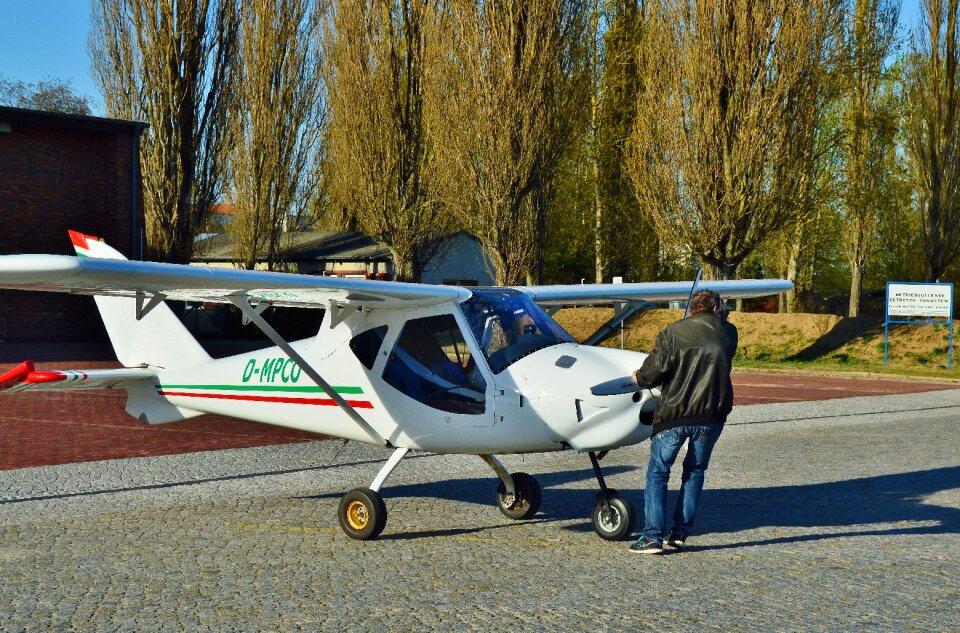 Position start position airfield