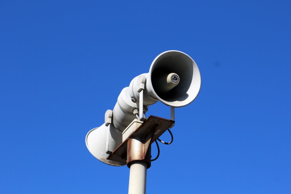 Communication sound spread