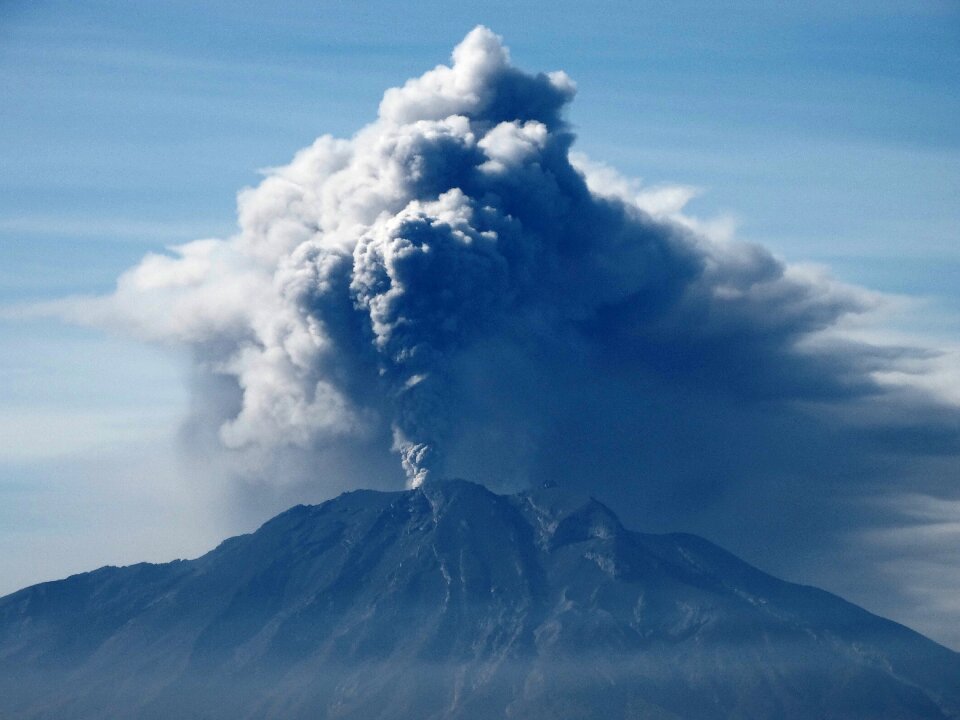 Volcano eruption chile