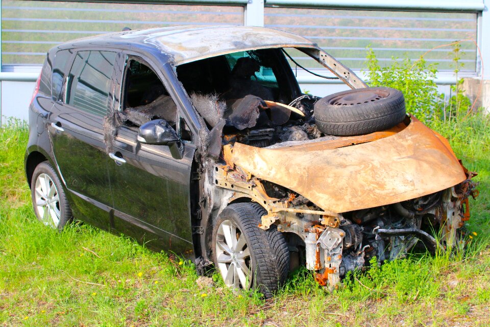 Damage total damage defect
