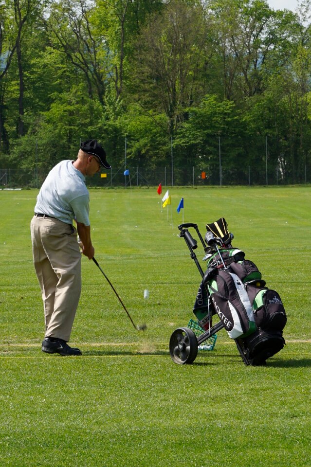 Golf clubs tee golf carts