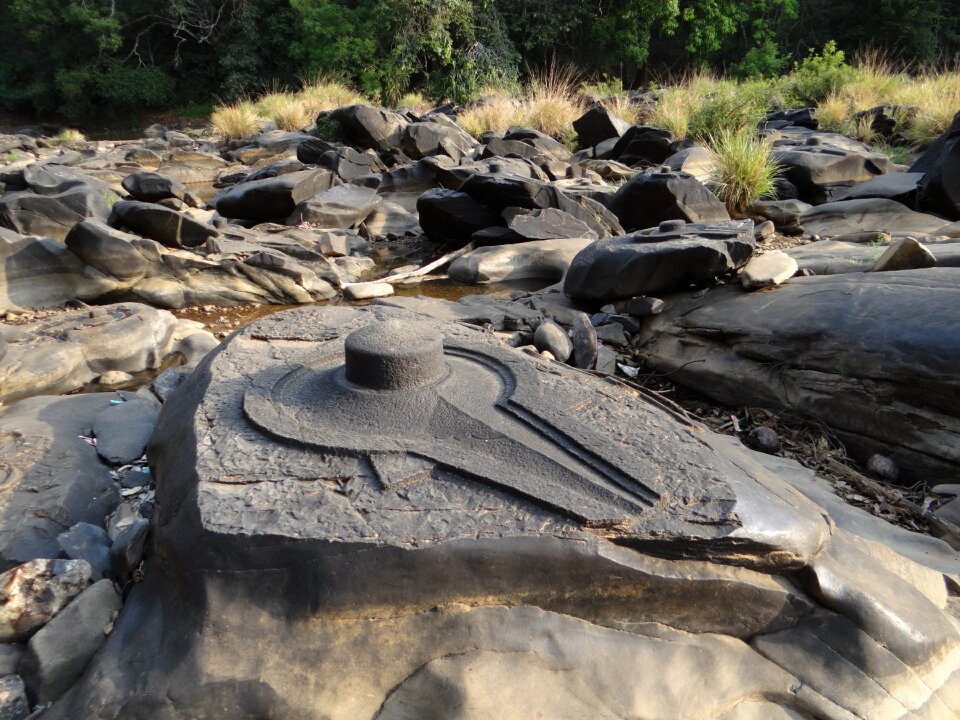 River bed shalmala symbol