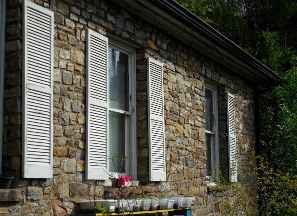 Wall building house