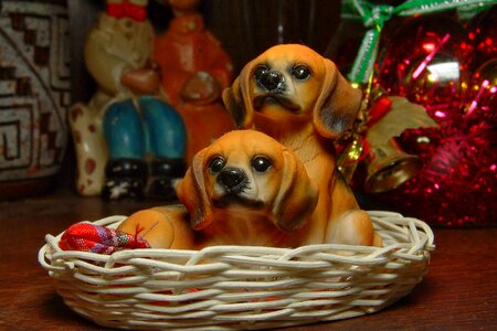 Dog statue puppy