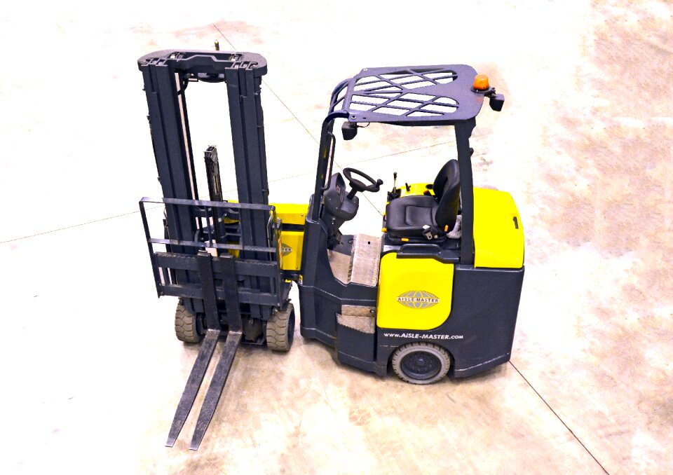 Forklift hall fork