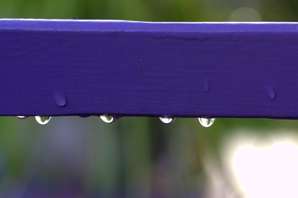 Drop rain chair