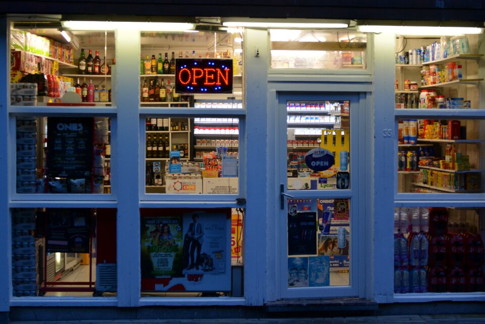 Shop windows door
