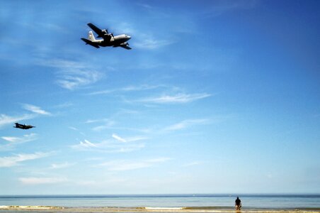 D day aircraft sky photo