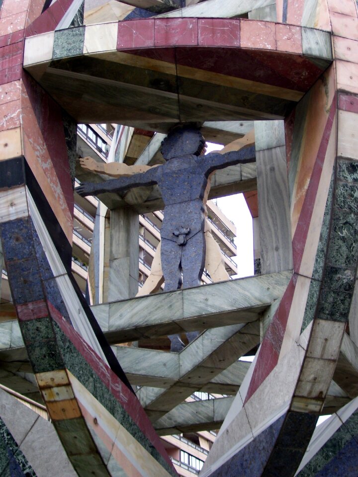 Vitruvian marble statue