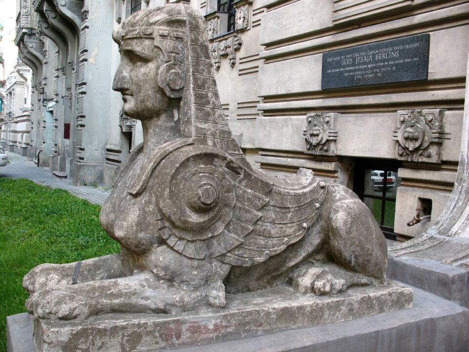 Riga art nouveau sculpture