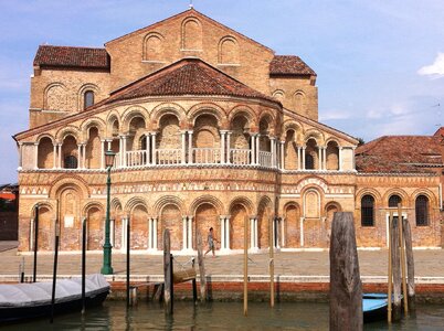Church italy architecture