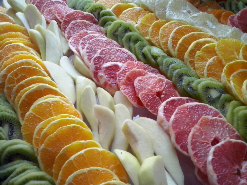 Orange greapfruit kiwi