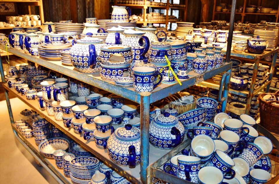 Stock shells dinnerware